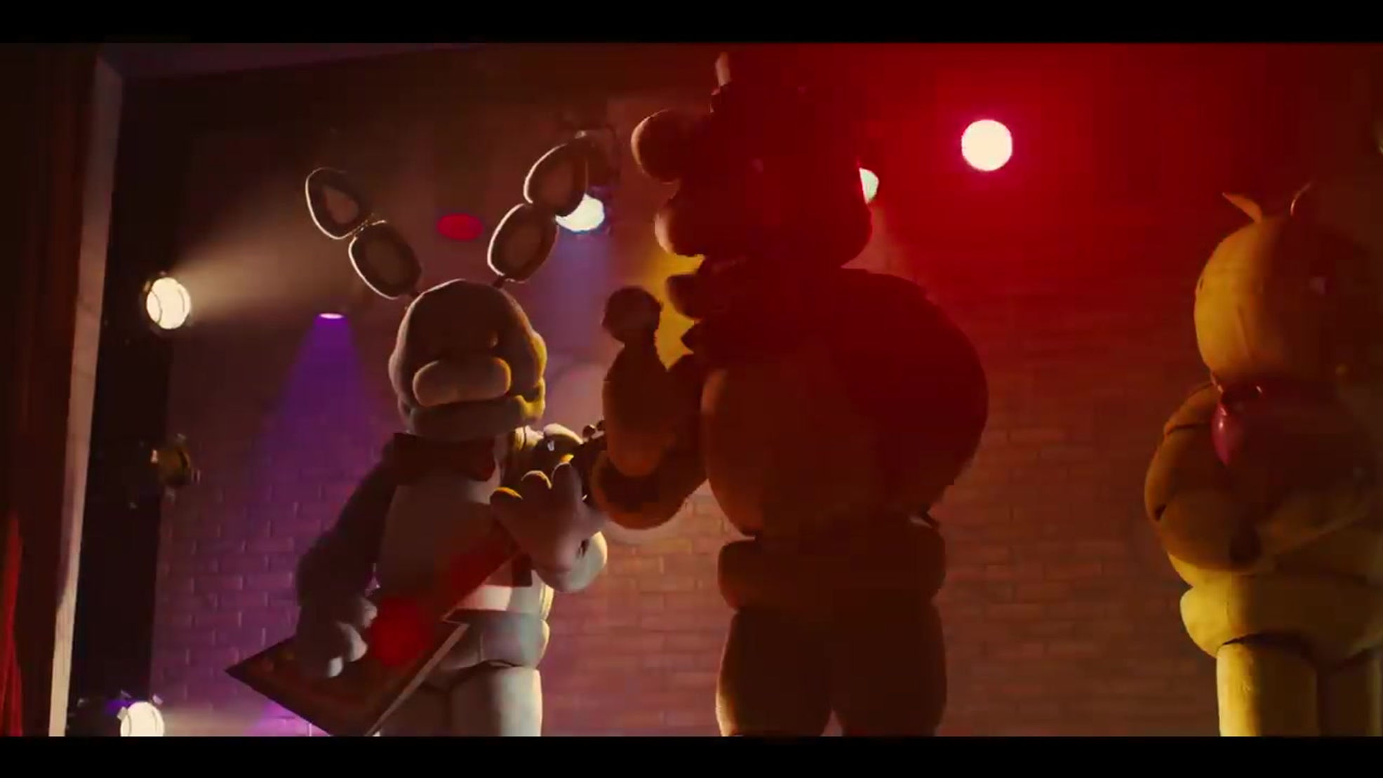 FIVE NIGHTS AT FREDDY'S - Tráiler Oficial (Universal Studios) HD